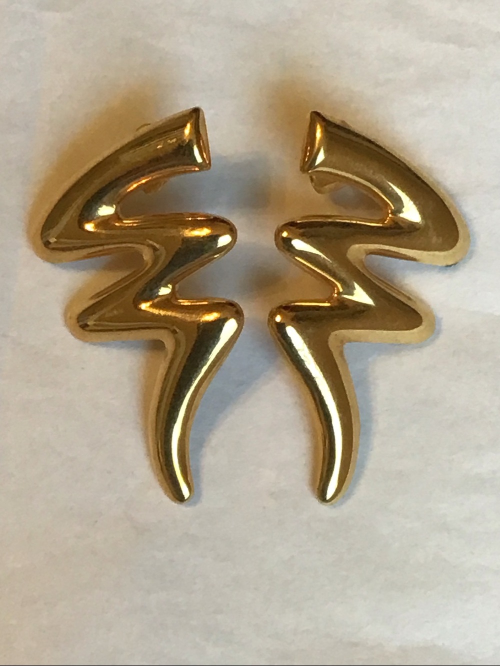 Vintage Gold-toned Zig Zag Pierced Earrings, 1980s